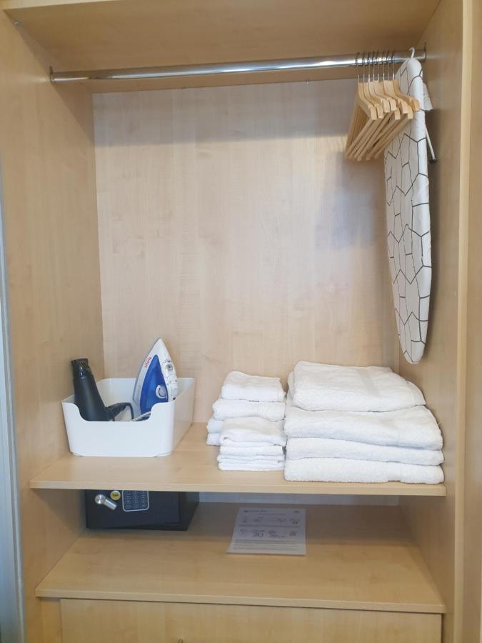 London Luxury 2 Bedroom Flat 5Min Walk From Overground, With Free Wifi, Free Parking-Sleeps X6 Ilford Exterior photo